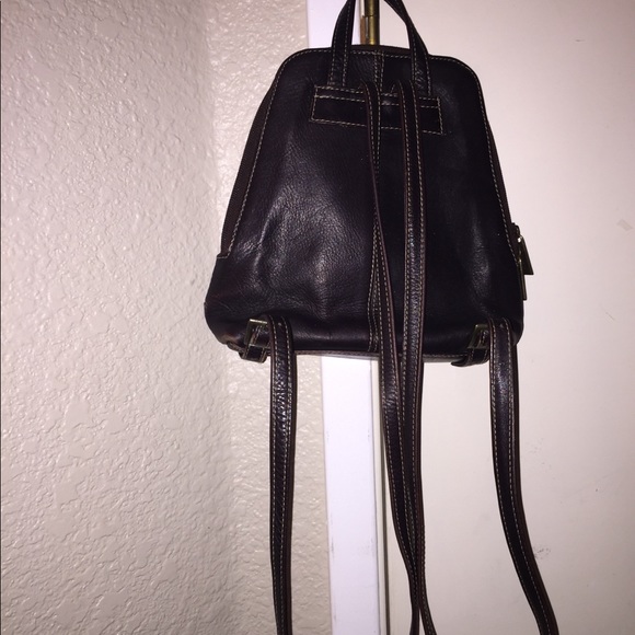 G and h purse back pack - Picture 2 of 2